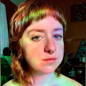 Meet your Posher, Amber